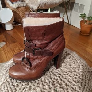 Closet cleanout DolceVita boots w/sheepskin lining